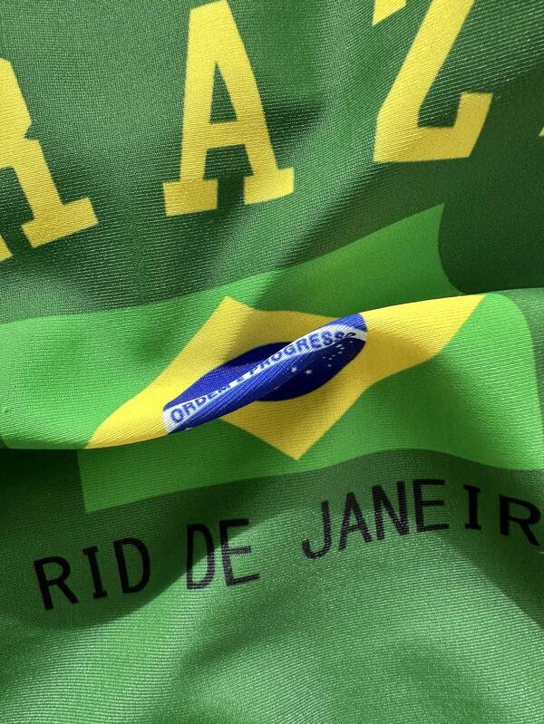 Maiô Brasil Regata Cavado Com Decote U